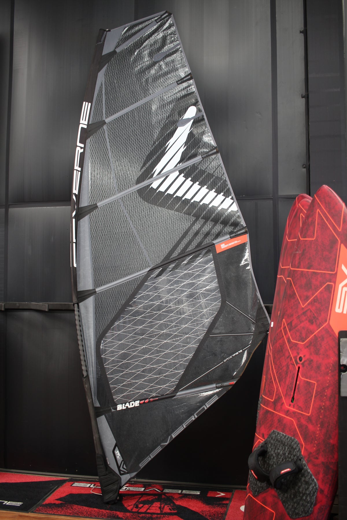 2022 Used Blade $4.7 $499